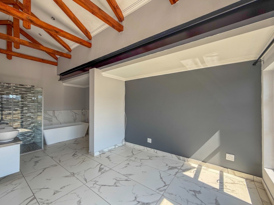 3 Bedroom Property for Sale in The Islands Estates North West